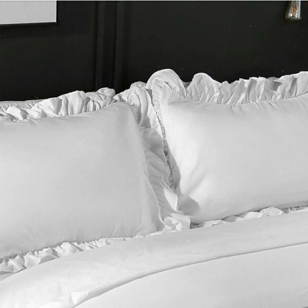 

1Pcs White Pillowcase Princess European Pillow Cover Protector Bedding Cotton Solid Ruffle Pillow 48x74cm