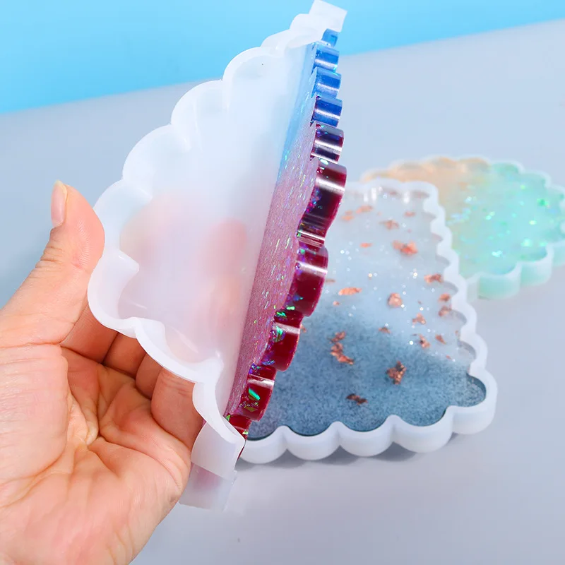 Не такая длинная форма для самостоятельной сборки из эпоксидной смолы