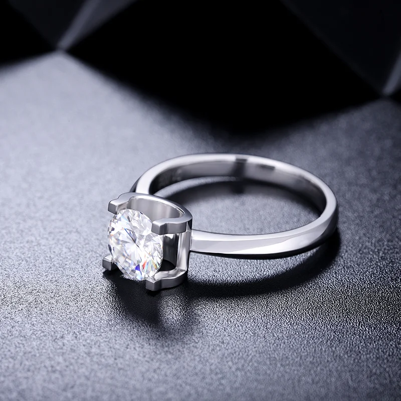 Кольцо из муассанита круглой формы 1 0 карат |