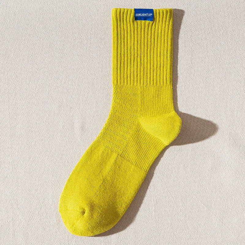 

CHAOZHU Autumn/Winter New Men's Socks Sports Korea Breathable Vertical Bar Gym Sports Cotton Socken Solid Color Crew Size 6-10