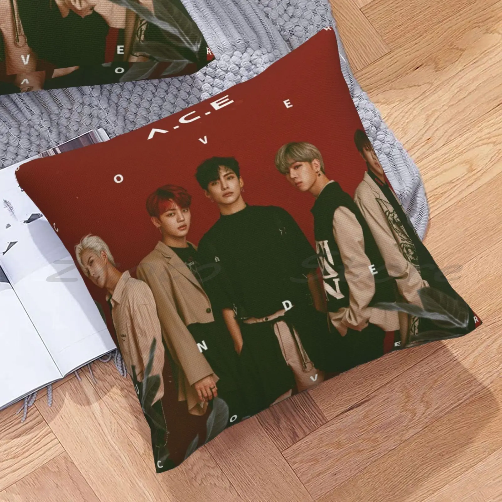 Подушка с индивидуальным дизайном из мягкой льняной бархатистой ткани с комфортным наполнителем "АСЕ" К-поп Парк Чжунхи Ли Донхун Воу Ким он.