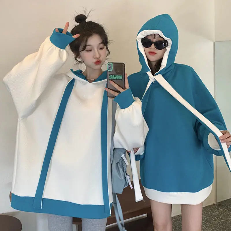 

2021 autumn and winter. New. Women's clothing. College style design girlfriends hooded sweater loose and lazy long-sleeved top