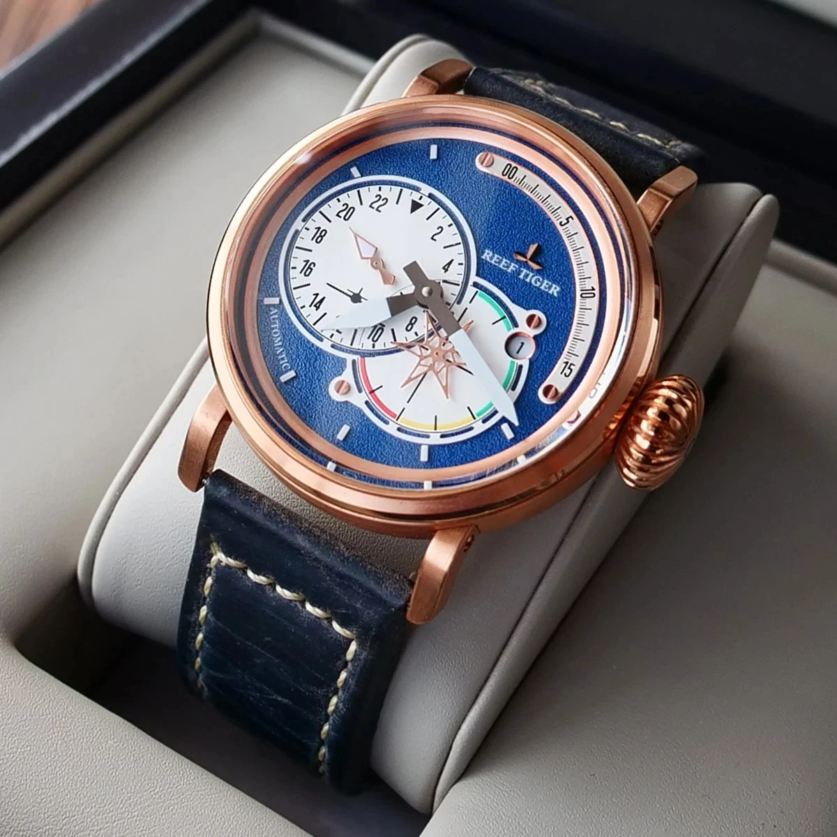 Часы-Пилот мужские механические в стиле милитари с кожаным ремешком и синим