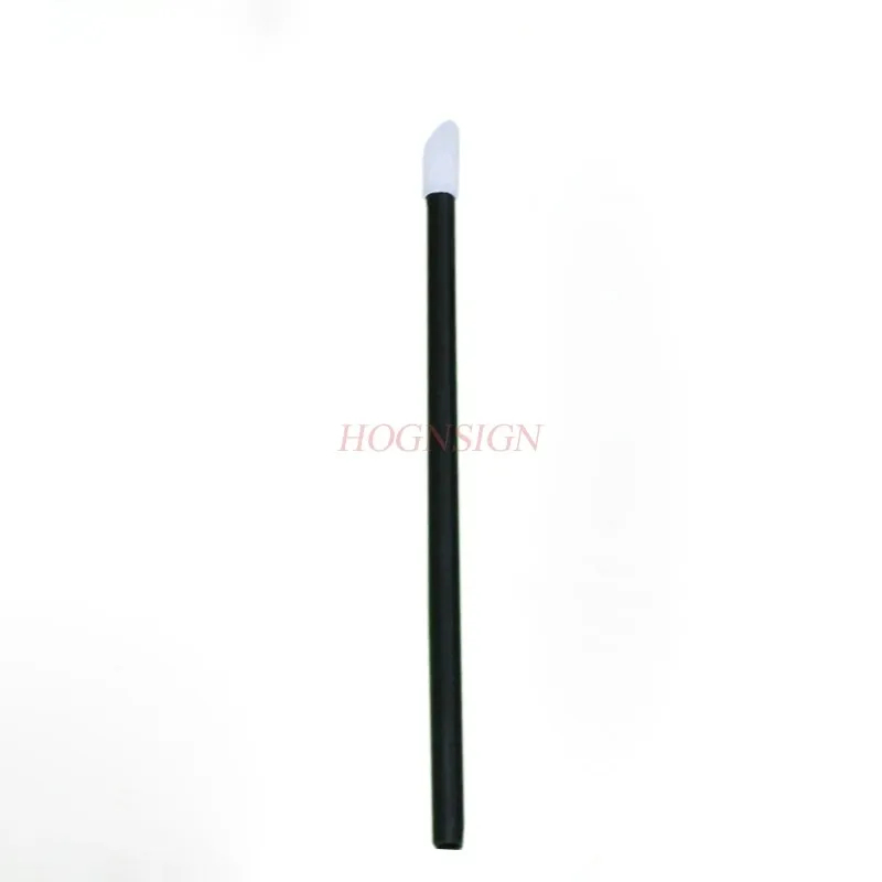 

100 Pcs Disposable Lip Brush Lip Gloss Lipstick Lipstick Brush Mini Portable Glaze Remover Tool Concealer Stick Sale