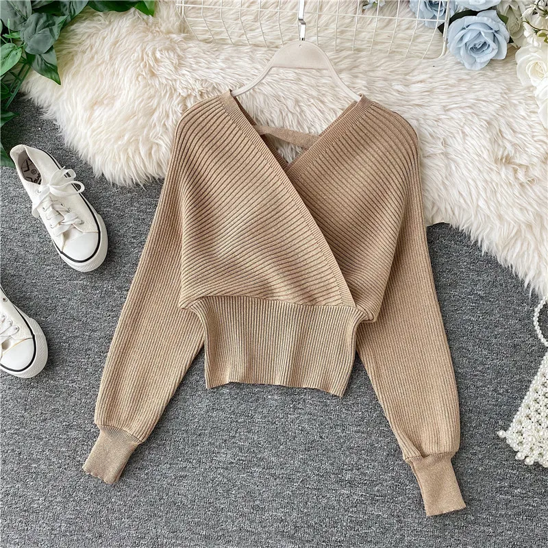 

2021 Autumn All-Match Bottoming Knitwear Backless V-Neck Elasticity Tunic Pullover Top Women Batwing Long Sleeve Knitted Sweater