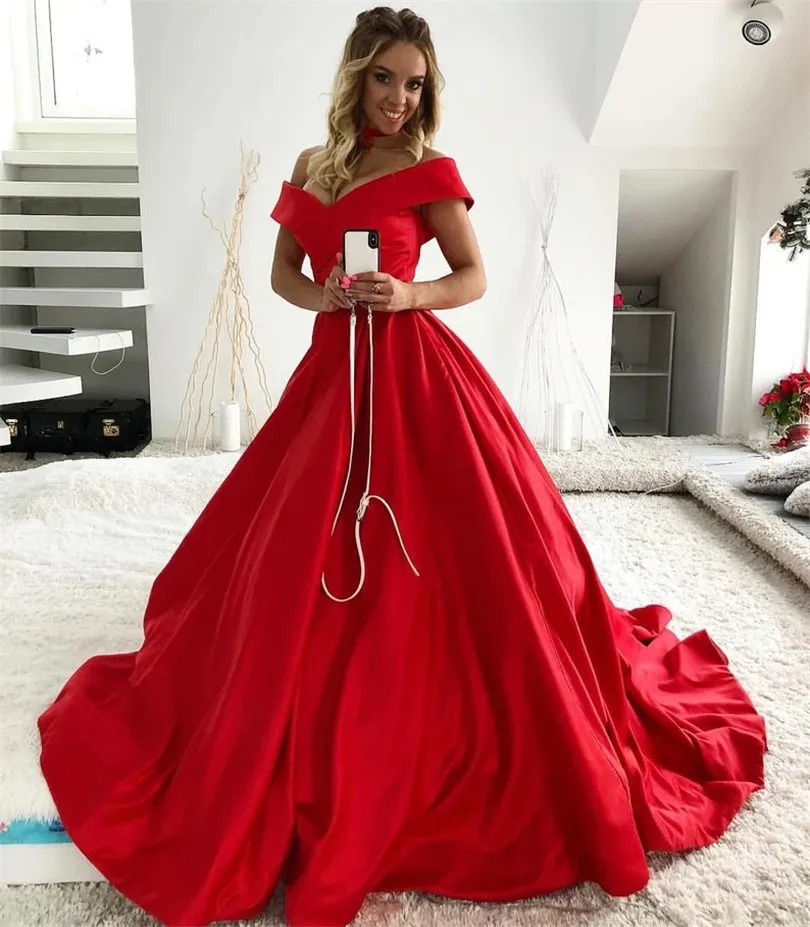 

New Women Prom Dresses Formal Party Gowns A Line Satin Evening Gowns Pleated Night Club Outfits