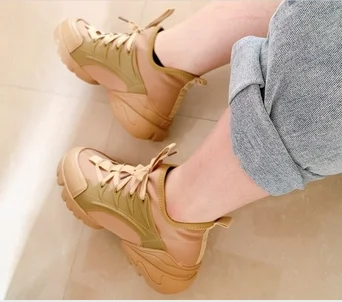 Khaki YRRFUOT/модная обувь для женщин; удобная обувь на шнуровке; женская Вулканизированная обувь; zapatillas mujer; коллекция года; женские кроссовки - Цвет: Khaki