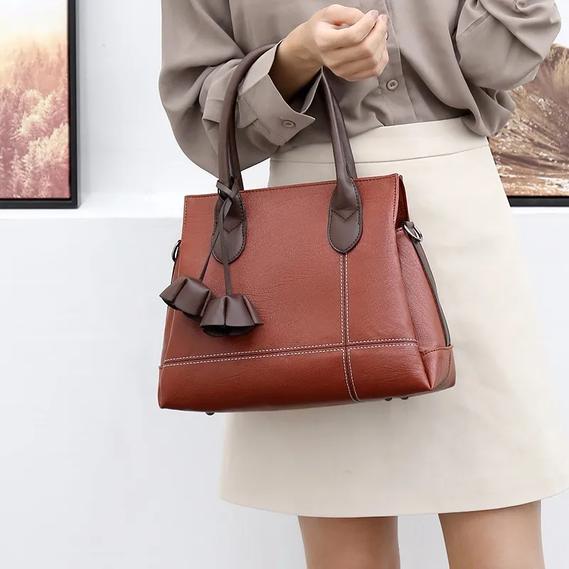 Известный дизайнер винтажные Большие женские сумки-мессенджеры с кисточками и