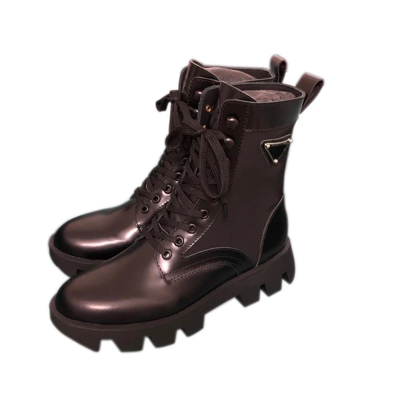 

Metal Decoration Waterproof Ankle Lace-up Boots with Thick-soled Motorcycle Boots Genuine Leather Round Toe Shoes for Women
