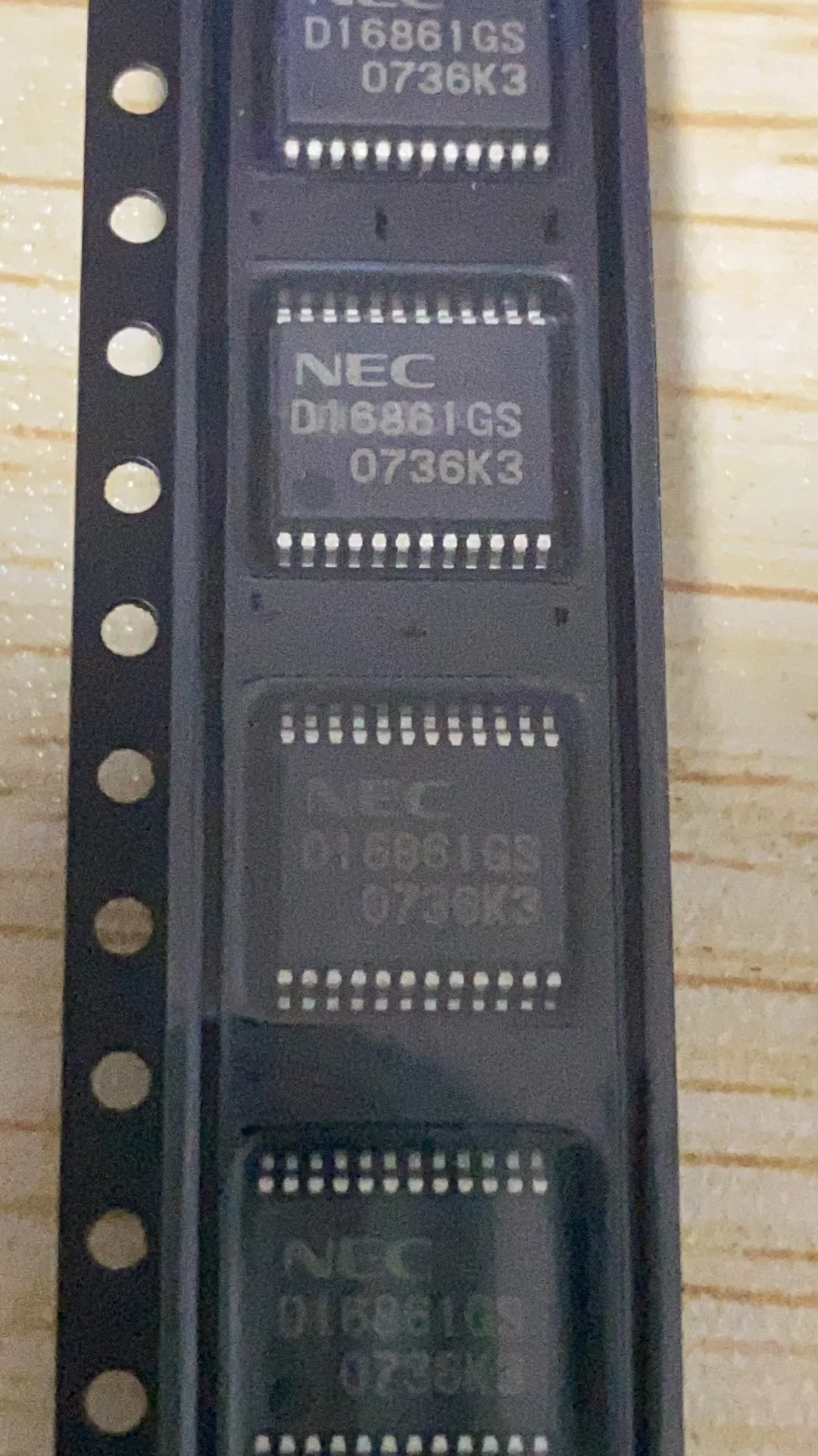 

100% brand new original D16861GS