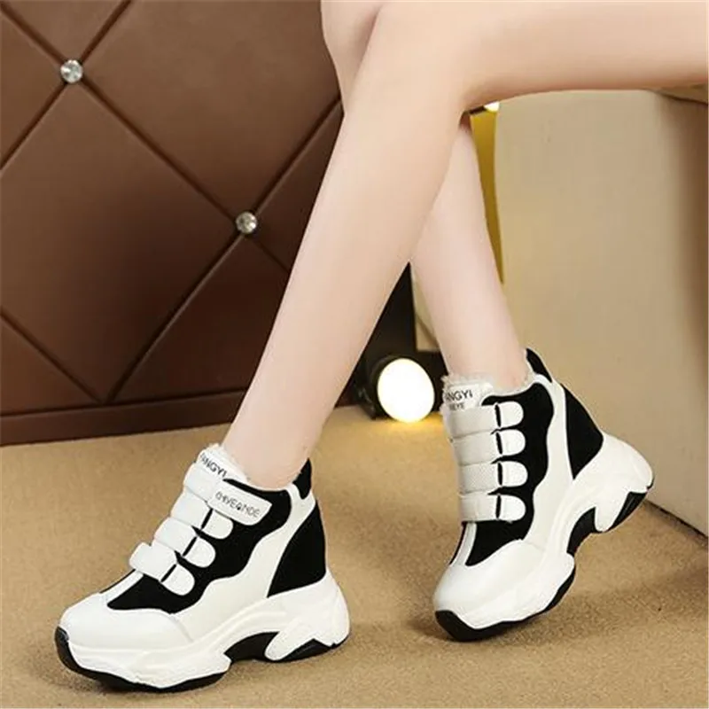 Кроссовки женские зимние на плоской платформе с Плюшевым Мехом | Обувь