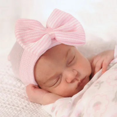 

2020 new European and American Baby Hat big bow knitting Pullover children's hat lovely baby hat in autumn and winter