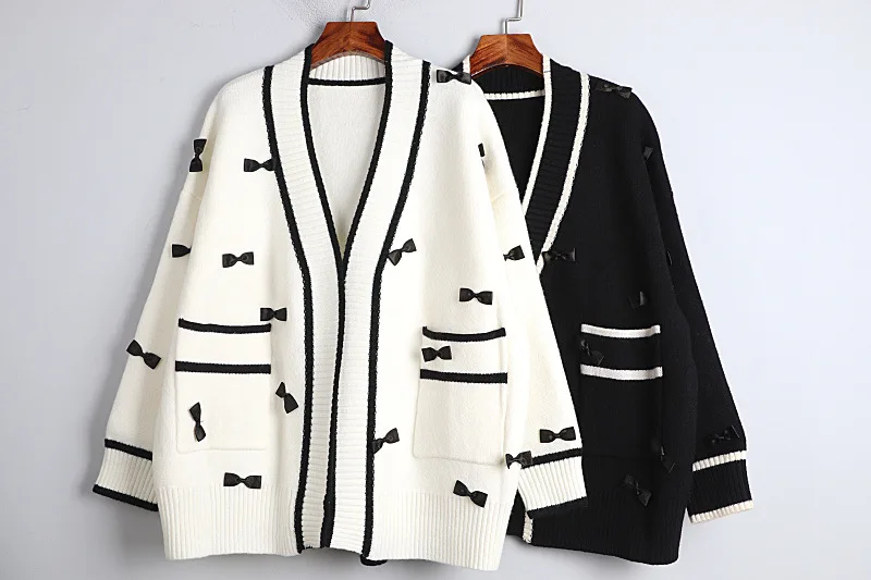 

Autumn Winter Sweater Female Cardigan Loose Streetwear Knit Sweater Coat Cute Cartoon Print V Neck knitted cardigan Women Jacket
