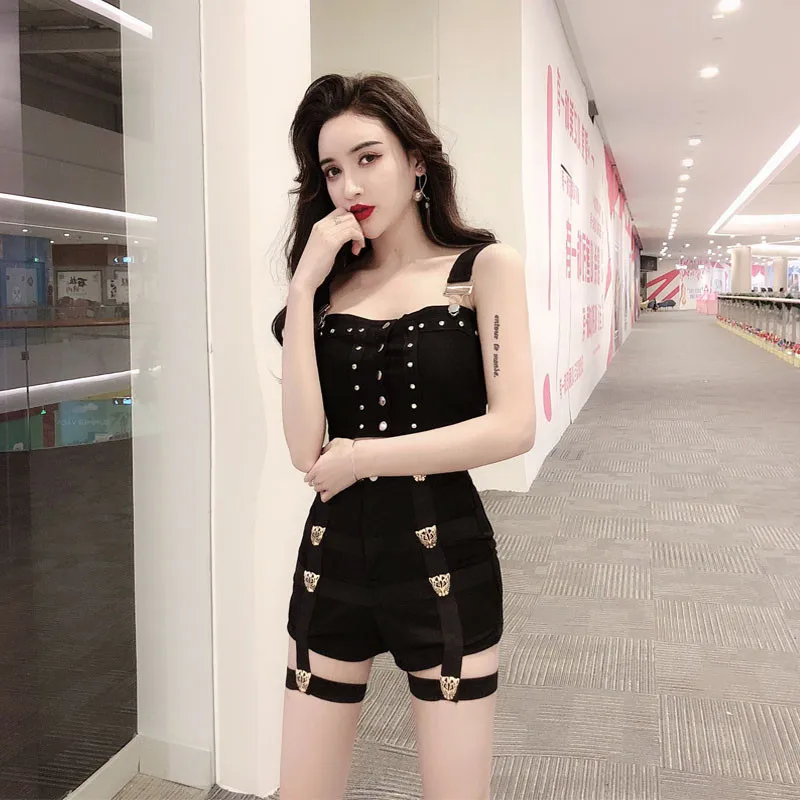 Женские сексуальные костюмы из 2 предметов черная облегающая футболка с пряжкой