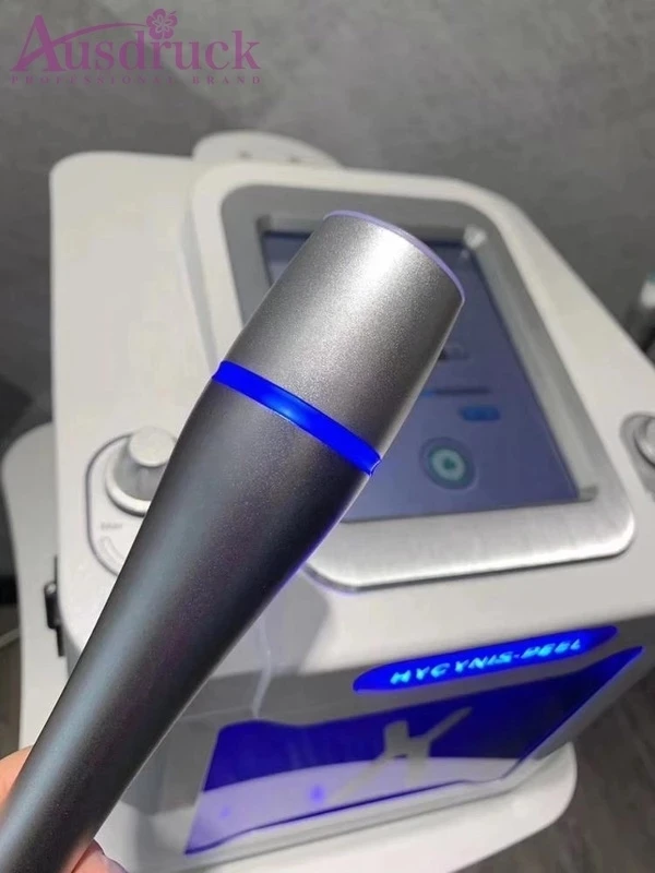 

2021 Newest hydra peeling facial microdermabrasion microdermabrasion machine dermabrasion hot & cold hammer