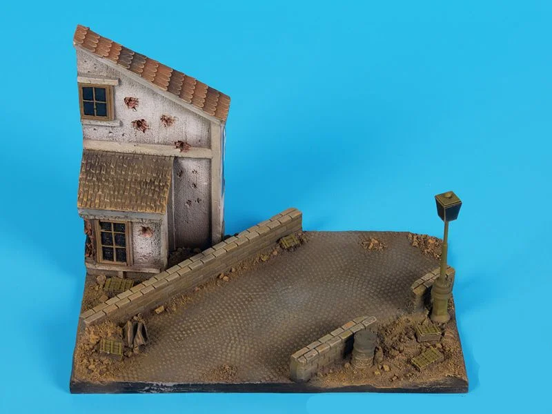 

Модель из смолы в масштабе 1/72, оригинальная литейная уличная с домом и основанием для лампы, аксессуары для сцены, несобранный и Неокрашенны...