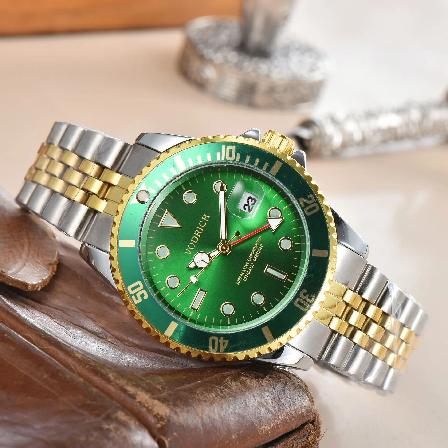 

2020 OEM Logo Swiss Brand Clock Designer Luxury Watch Man Gold Wrist Watches Quartz Green SUB Relogio Men Rolexable Wristwatch