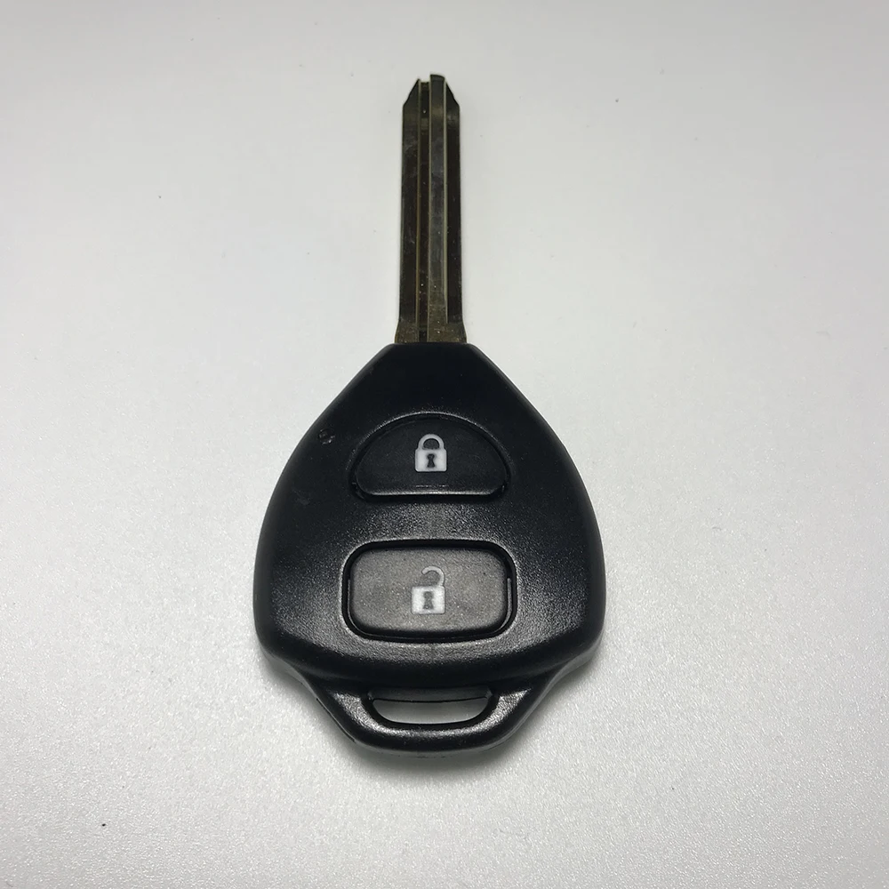 Сменный чехол для ключей с 2 кнопками Toyota Corolla Camry RAV4 Yaris Hilux Prado TOY43 | Автомобили и
