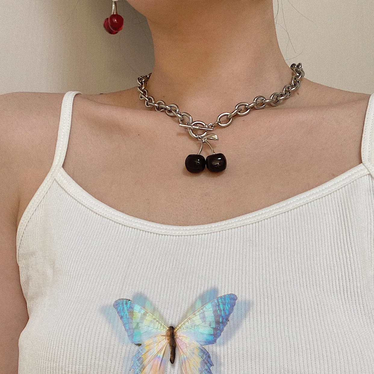 

Korean Black Cherry Necklace Women Ins Fashion Simple Summer Fruit Choker Neckline Personality Girl Accessories New Earrings