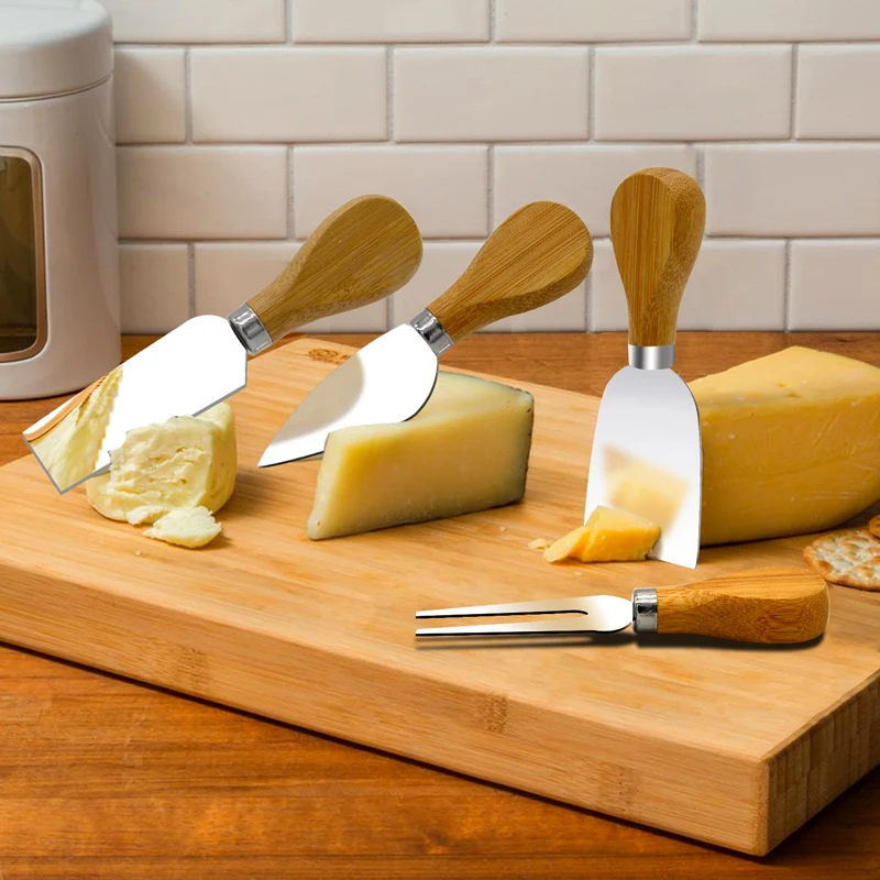 

4 stainless steel cheese cutters, cheese cutters and cheese cutters, wooden handles, mini butter knives, spatulas and forks