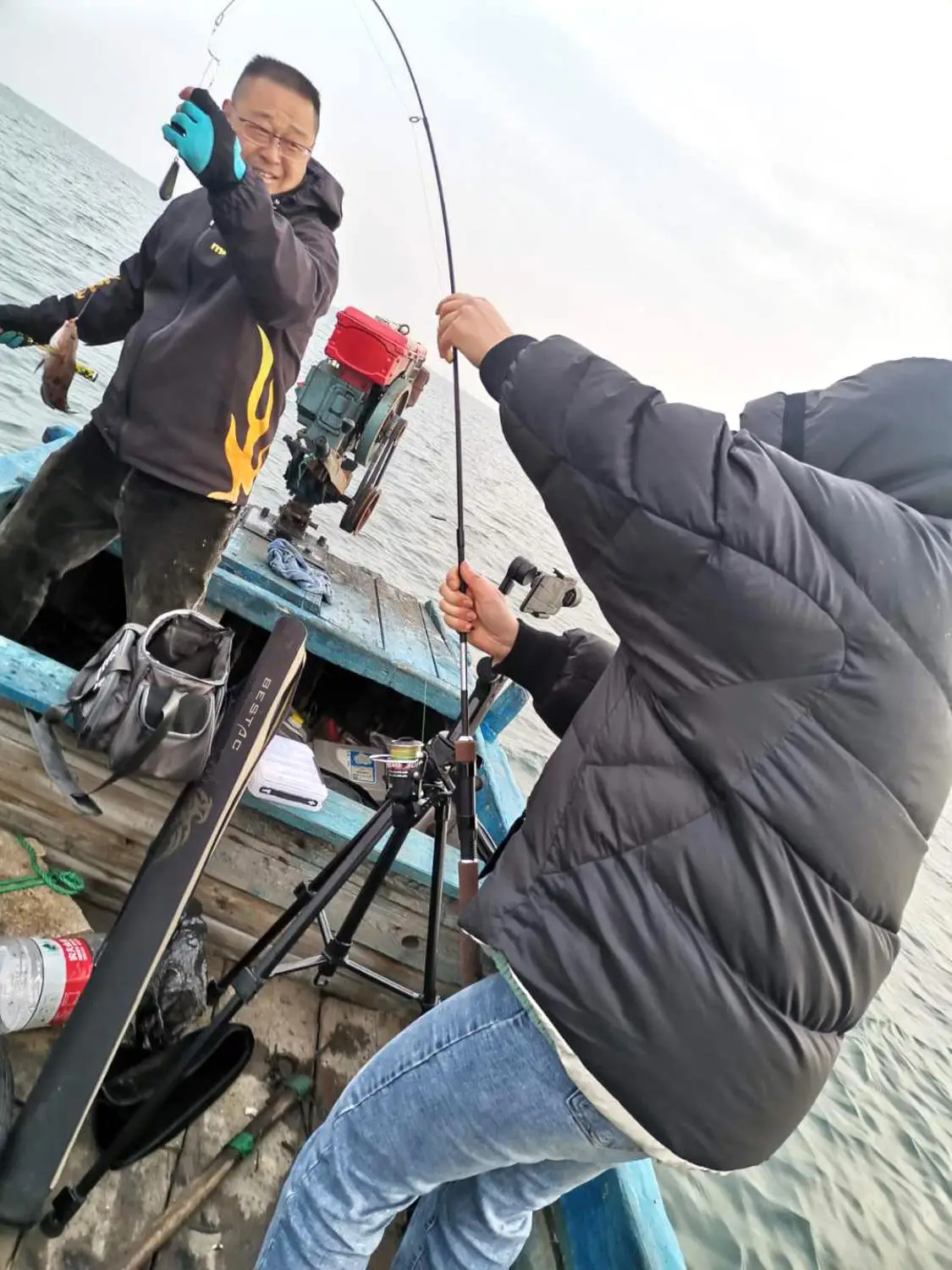 

Fishing Rod Telescopic Carbon Solid Tip Tele Spinning Travel Portable Medium Action Multi-Function General Usage Tackle