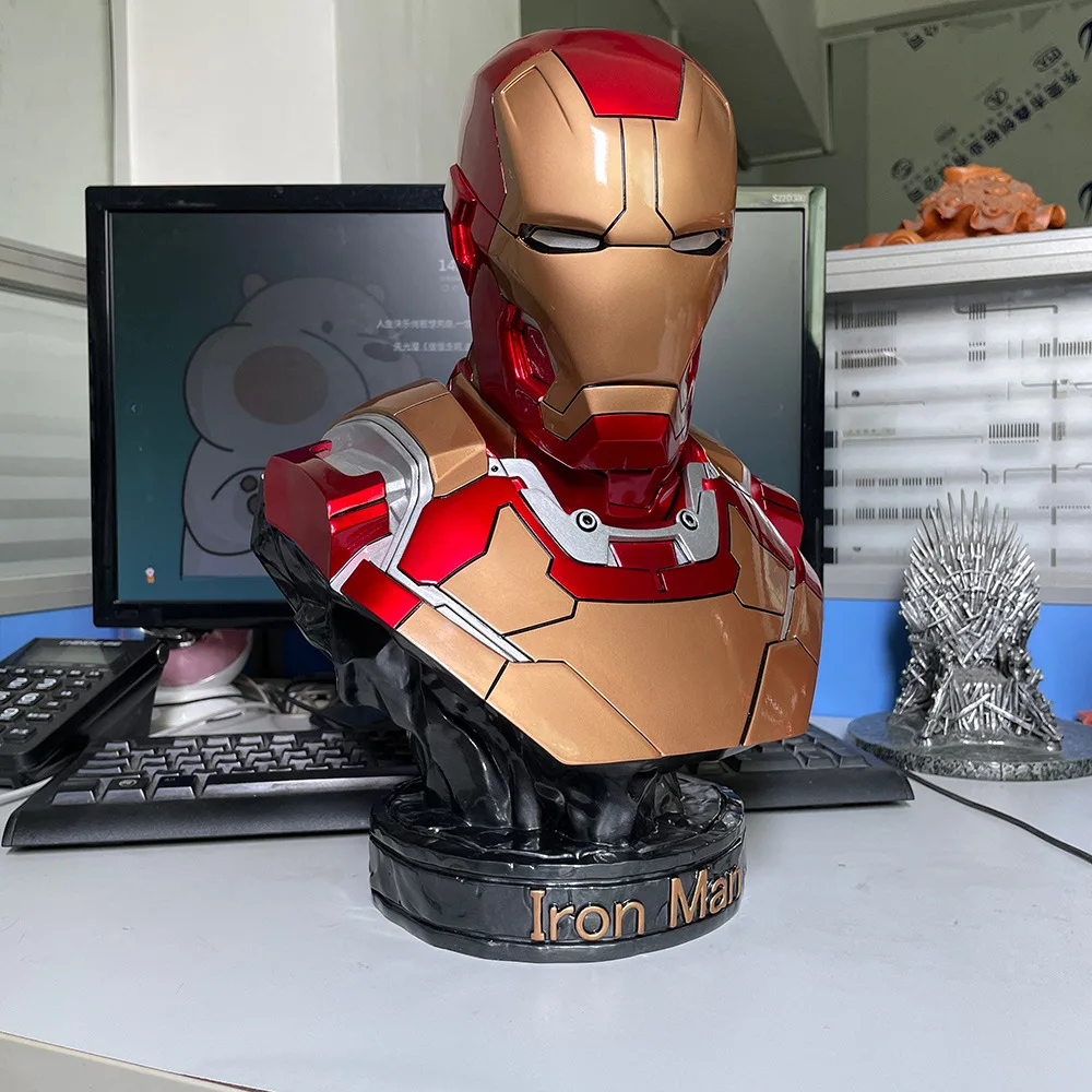 

1/2 Large Size Marvel The Avengers Iron Man Action Figures Mk42 Resin Model Figma Ornament Gift