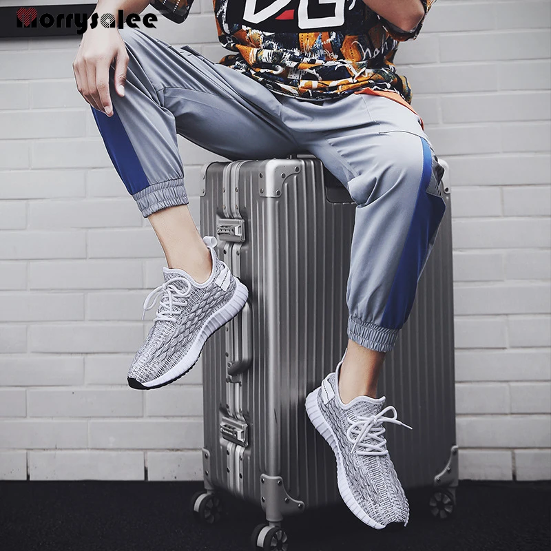 Модные мужские кроссовки сетчатая повседневная обувь на шнуровке легкая