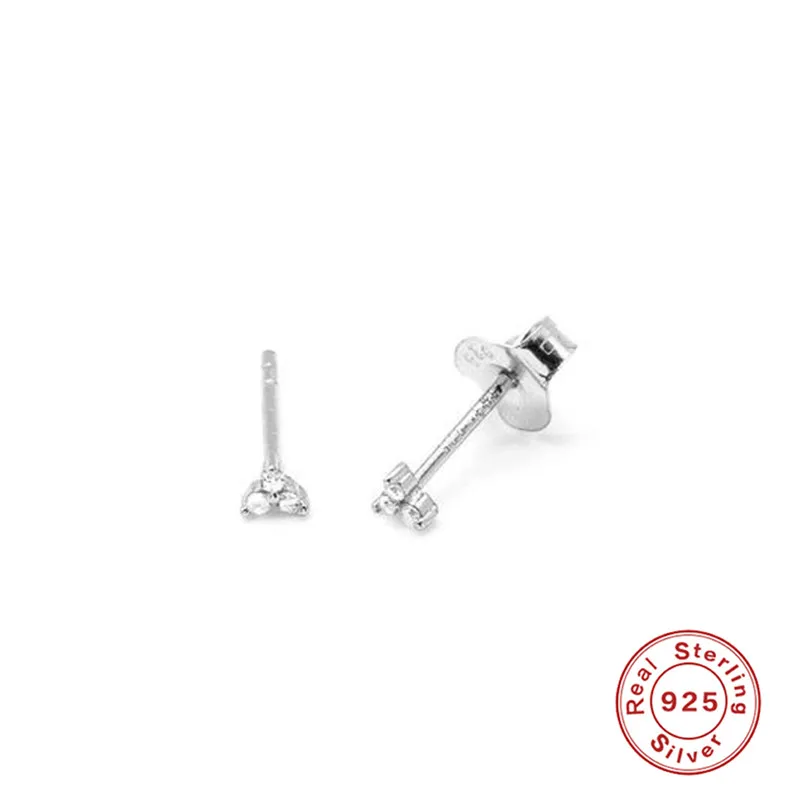 Минималистичные милые серьги гвоздики с крошечным сердцем Настоящее серебро 925