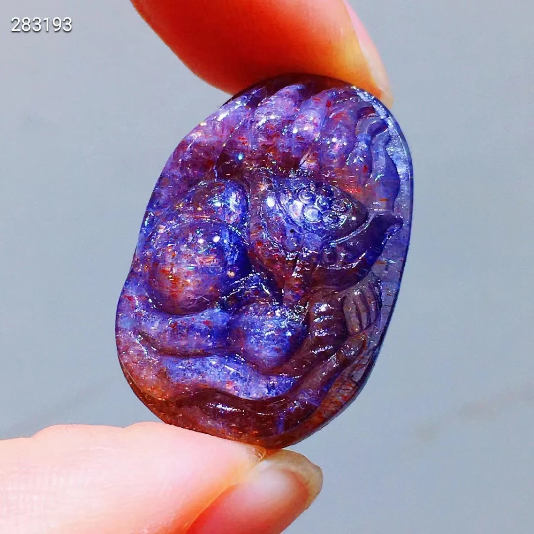 

Natural Blood Red Dichroite Cordierite Iolite Pendant Star Light 27.3x18.5x8.7mm Iolite Fox Carved Women Men Necklace AAAAAA