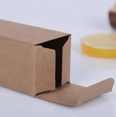 100 шт./лот маленькая картонная коробка из крафт-бумаги для бутылок с эфирным