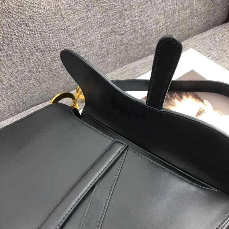 

D05 Saddle For VIP