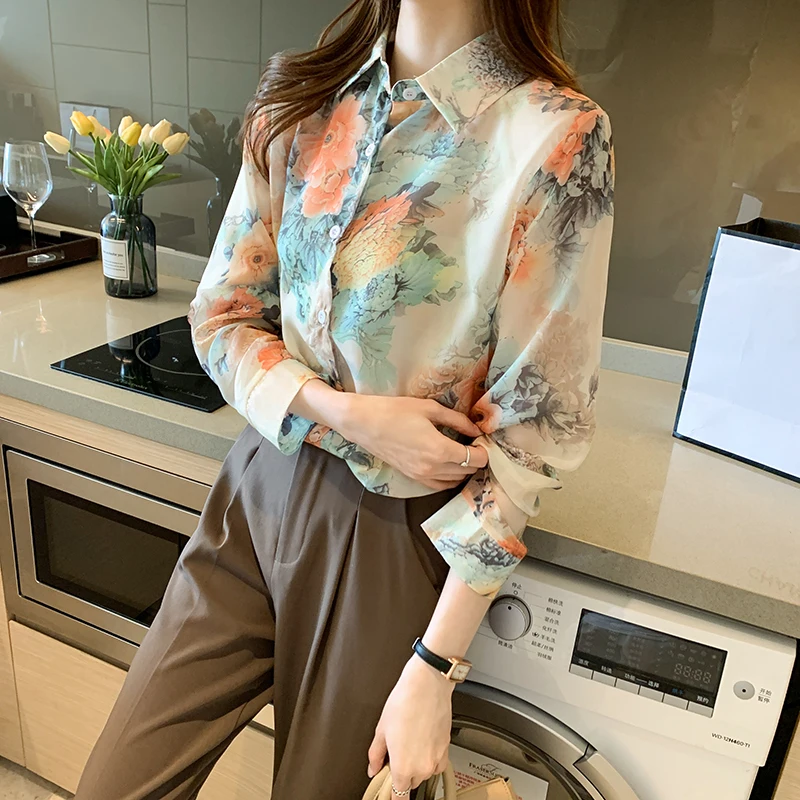 

Spring Autumn Chiffon Tops For Women Fashion Floral Long Sleeve Shirt Loose Korean Style Woman Turn Down Collar Shirt