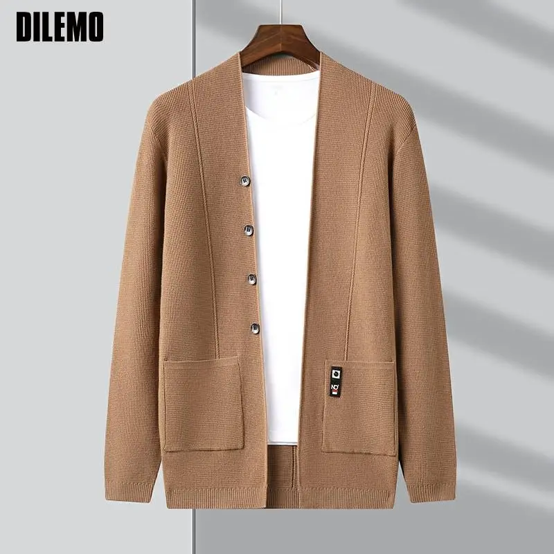 

New Autum Winter Brand Fashion Japanese Solid Street V Neck Mens Knitted Cardigan Sweater Casual Coats Jacket Mens Clothing 2021