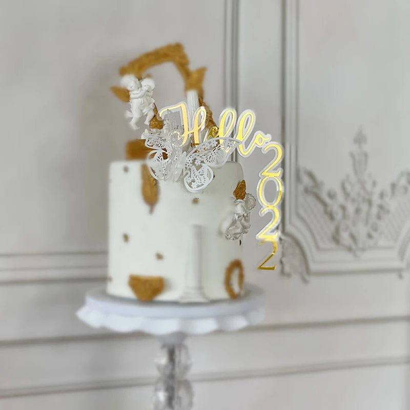 

Original Gold Hello 2022 Happy New Year Cake Toppers Acrylic Merry Christmas Cupcake Topper for New Year Party Cake Decorations