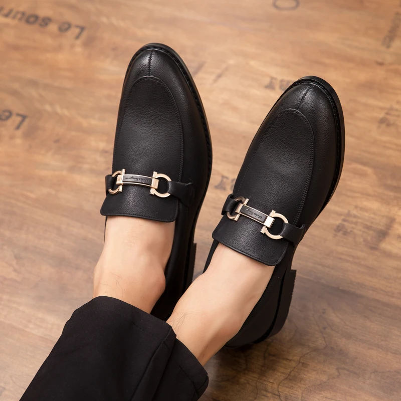 

Men Casual Shoes Comfortable Flats Leather Shoes outdoor Non-slip Breathable Fashion moccasins Sneakers Casual Boat Shoes