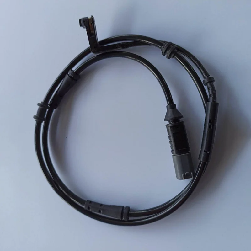 

Brake pad wear sensor OEM 34356775858 For BMW 7 F01, F02, F03, F04 2008 Back sides 1055mm