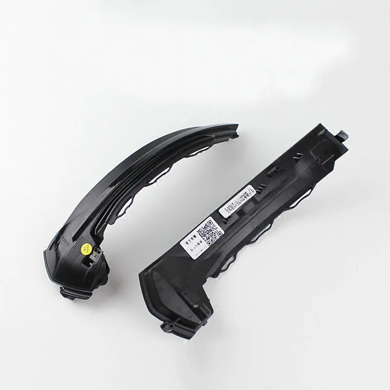 

LED Blink Water flowing Turn signal light For A3 8V LED Flowing Rearview Mirror Turn light 2017-2018