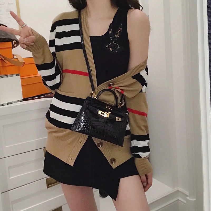 

2021 Spring Autumn Fashion Women Classic stripe V neck knitted Button Up cardigan korean sweater Femme jersey clothes