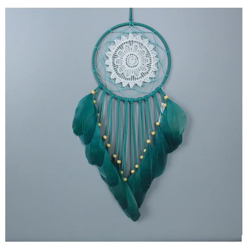 

1PC Green Dream Catcher Creative Wind Chime Pendant Handmade Indian Feather Pendant Kids Room Decoration