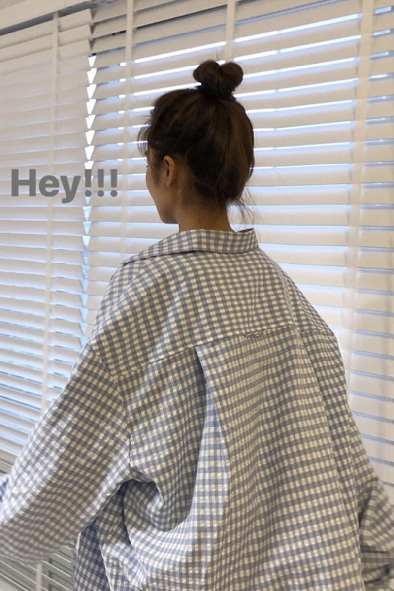 

Western style Plaid long sleeve sunscreen shirt women's summer Korean 2021 new loose Haruku style mid long top fashion