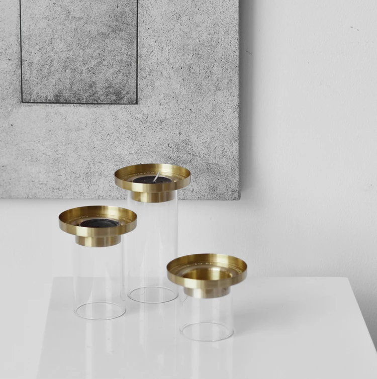 

Metal Glass Candle Stand Holder Modern Romantic Geometric Creative Nordic Candle Holders Simple Bougeoir Home Decoration DG50ZT