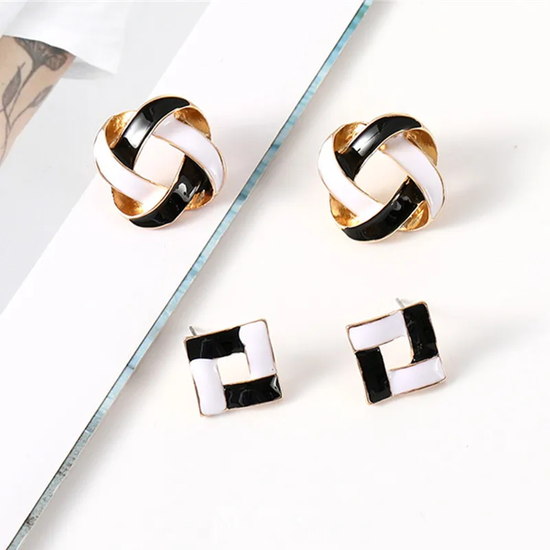 Бесплатная доставка Оптовая продажа сплав Дикие ретро черно белые ажурные