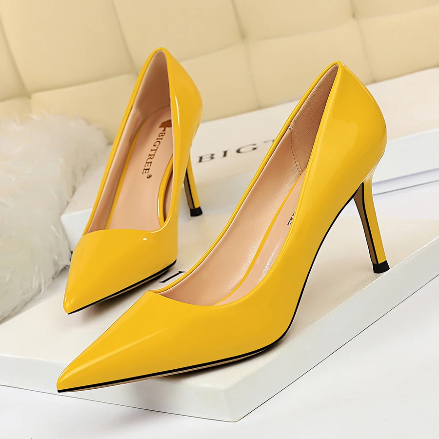 Plus Size 34-44 Hot Women Shoes Pointed Toe Pumps Patent Leather Dress High Heels Boat Wedding Zapatos Mujer 2020 Bigtree Shoes