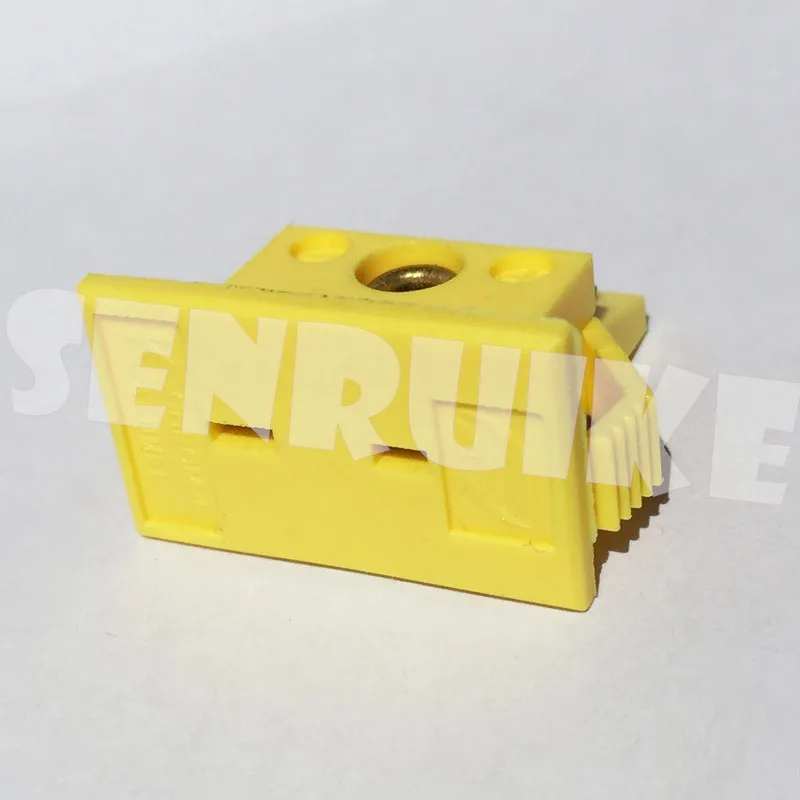

Miniature Female Pannel Thermocouple Connector