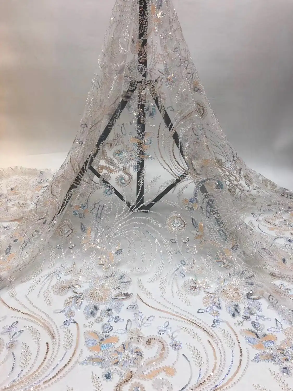 

5 Yards Net Lace Fabric High Quality Multicolored Tulle French Lace African Lace Fabric Nigerian Wedding Wear