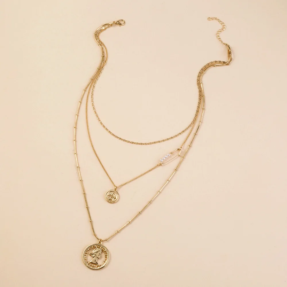 

INS Style Fashion Beauty Head Coin Multilayer Clavicle Necklace Women Personality Necklace Accessories Lady Jewelry Necklace