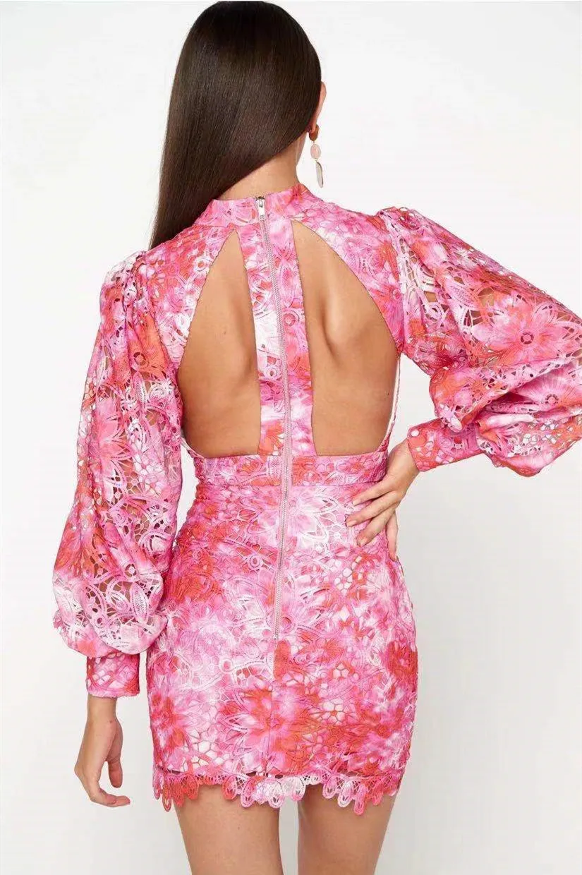 

2020 Fashion Long Sleeve Backless Pink Hollow Out Mermaid Mini Dress