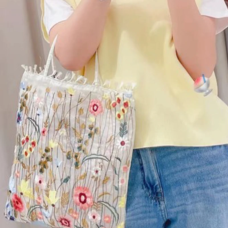 

Flower Embroidery Shoulder Tote Bags for Women Luxury Handbags Women Bags Designer Summer Shopping Beach Bag for Women 2021
