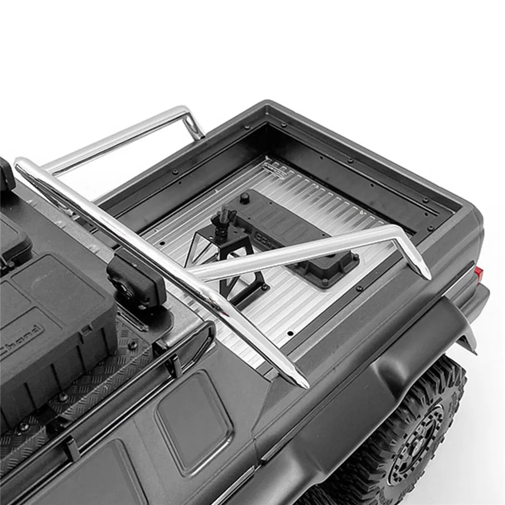 прочный металлический ковш