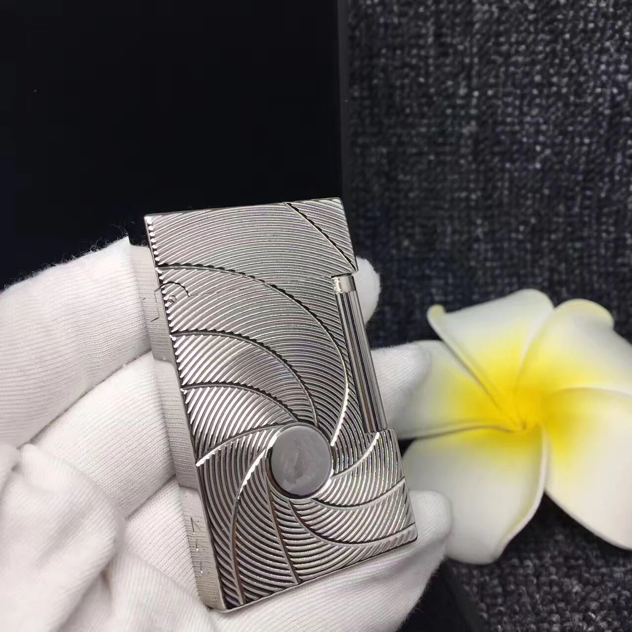 

2021 Gas Lighter Butane Metal Flint Fire Lighters PING Bright Sound Cigarette Cigar Lighter Smoking Tool Men Gift Gold Hot Sell